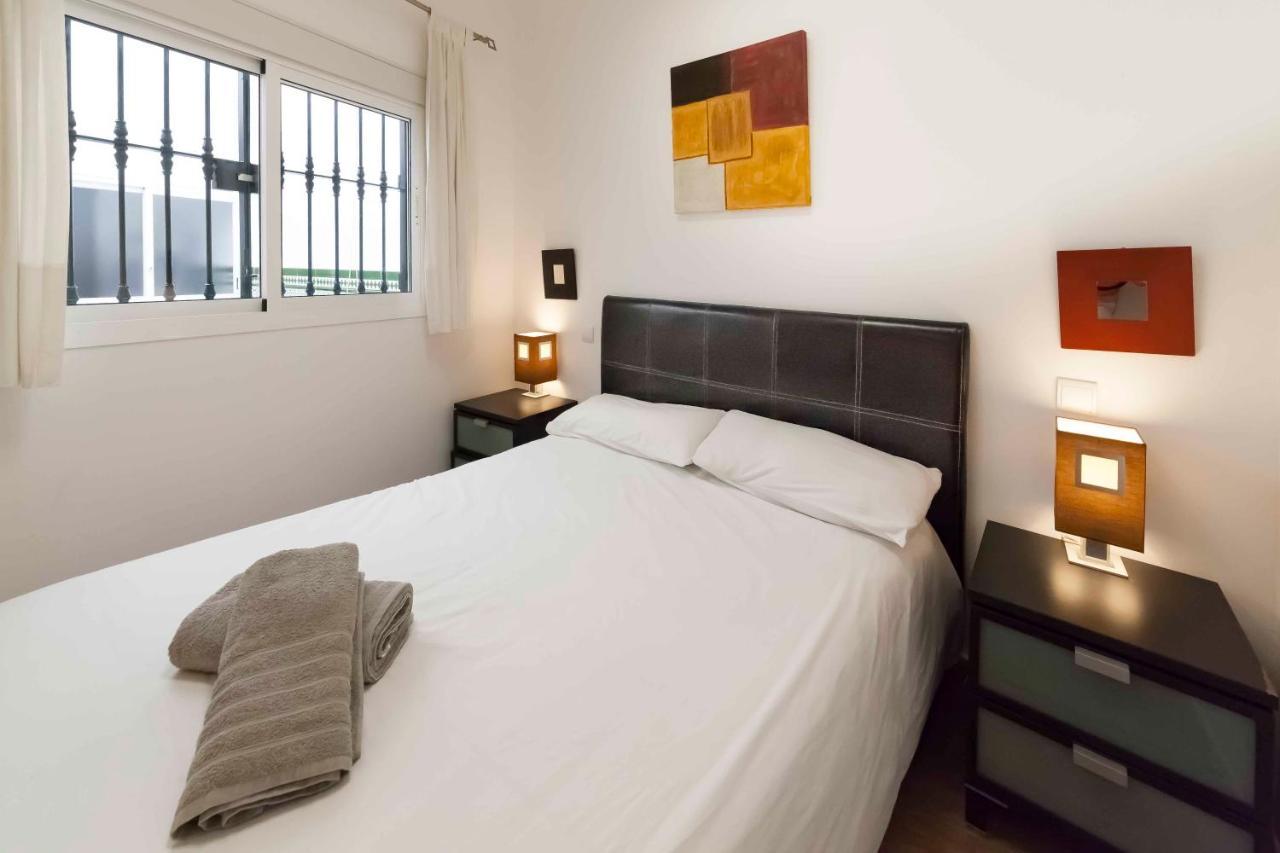 Sf - Shiny Apartment In City Centre — Photos 1